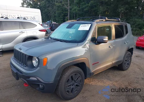 2018 Jeep Renegade Trailhawk 4X4 из США, поврежденный, VIN ZACCJBCB9JPH10531